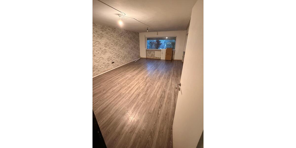 Erdgeschoßwohnung Geisenheim - 3 Zimmer, 110 m&sup2;, 1.350&euro; | Angebot:25994571