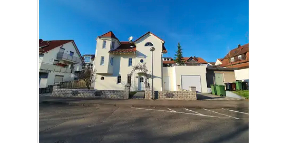 Gepflegte 2-Zimmer Wohnung mit Garage in Marbach am Neckar 2 zimmer