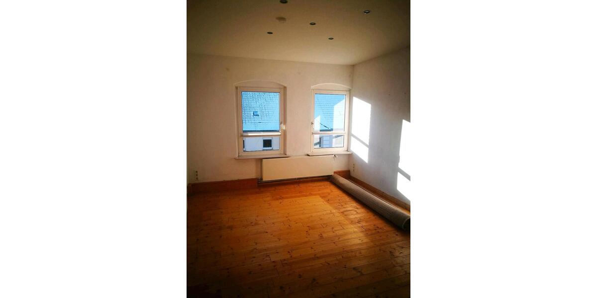 Dachgeschoßwohnung Braunschweig Westliches Ringgebiet - 3 Zimmer, 75 m&sup2;, 750&euro; | Angebot:26565986