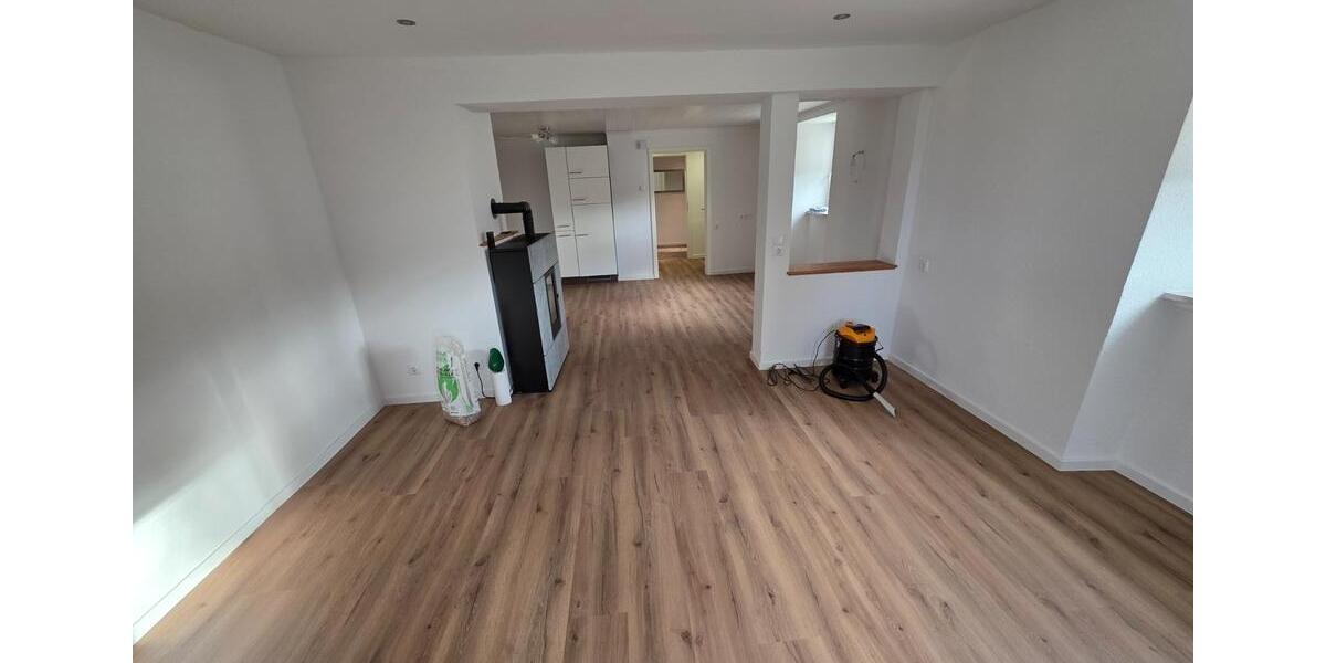 Erdgeschoßwohnung Iserlohn Grüne - 2 Zimmer, 65 m&sup2;, 500&euro; | Angebot:24562598