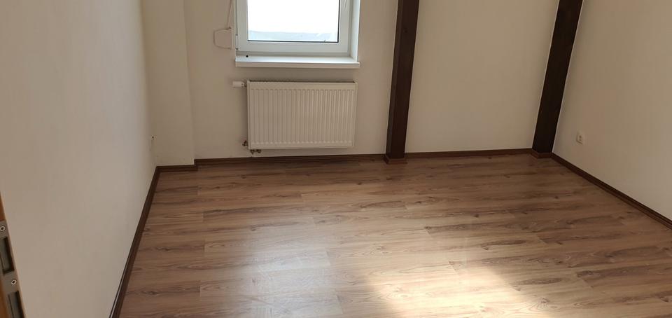 Erdgeschoßwohnung Bendorf - 3 Zimmer, 80 m&sup2;, 590&euro; | Angebot:24661360