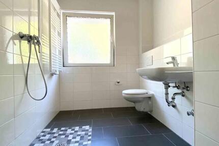 Renovierte 3-Zimmer Wohnung im Erdgeschoss mit direkter Waldlage! 3 zimmer