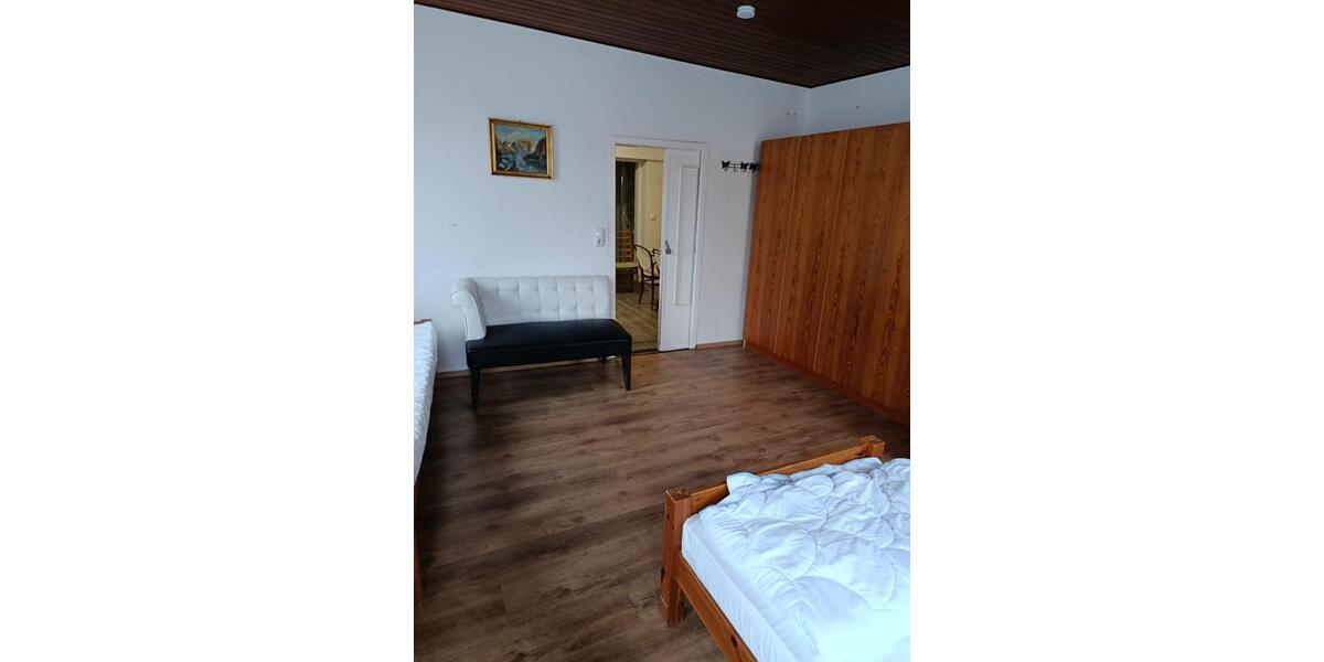 Etagenwohnung Lichtenfels - 3 Zimmer, 68 m&sup2;, 20&euro; | Angebot:24851778