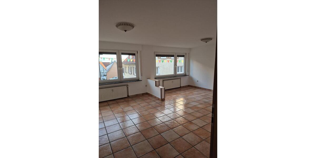 Etagenwohnung Horb am Neckar - 3 Zimmer, 85 m&sup2;, 850&euro; | Angebot:24737992