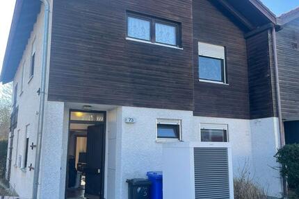 Haus Burghausen - 5 Zimmer, 124 m&sup2;, 1.800&euro; | Angebot:25831962