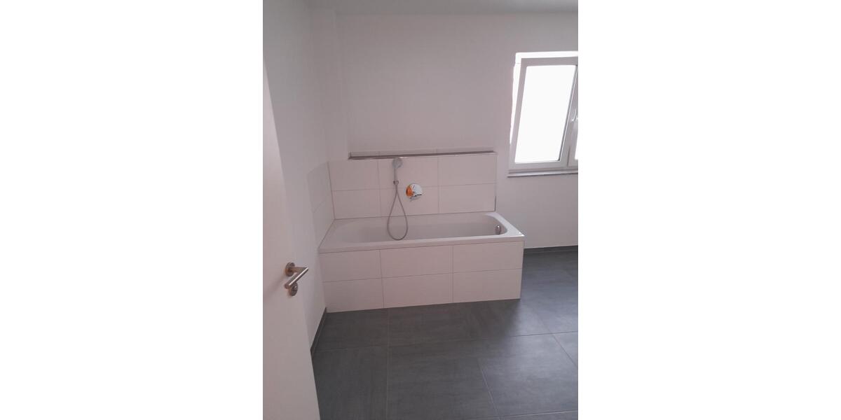 Etagenwohnung Schwäbisch Hall - 5.5 Zimmer, 127 m&sup2;, 1.300&euro; | Angebot:26698159