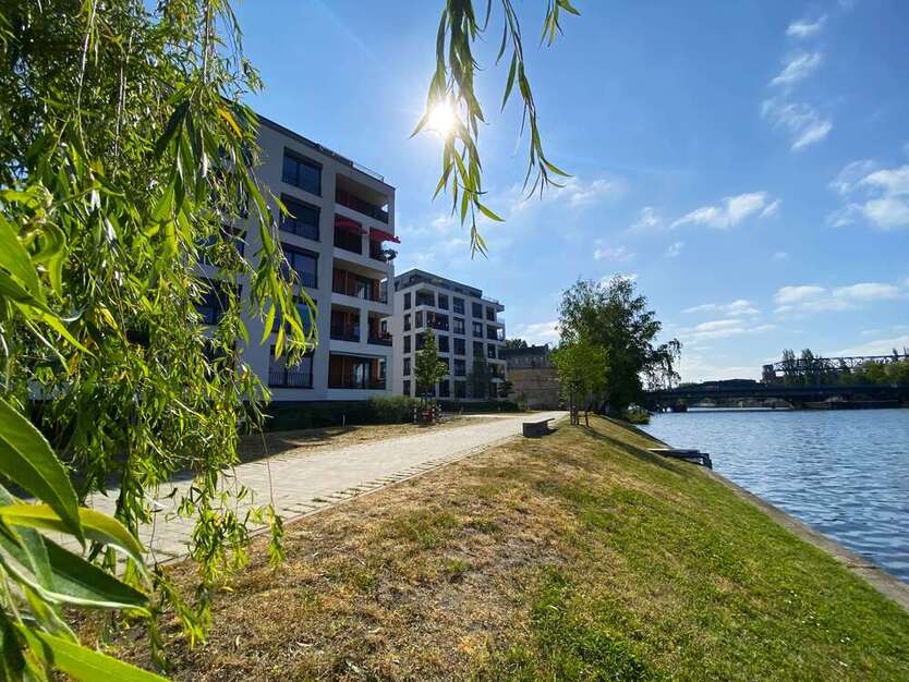 Wohnung zum Mieten in Berlin 1.055,04 € 50.24 m² 2 zimmer