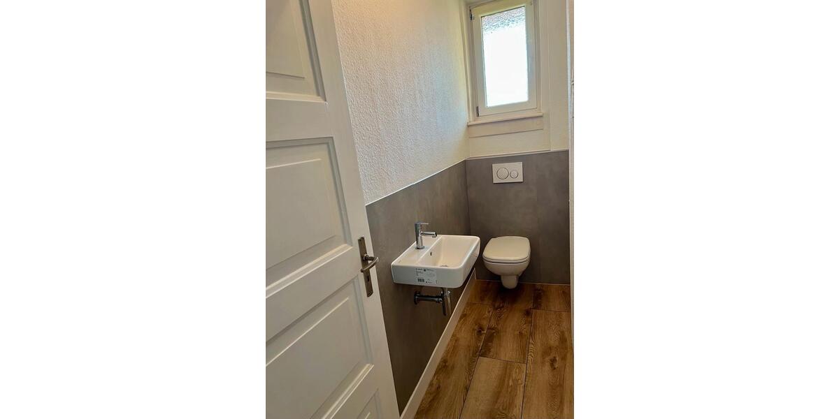 Etagenwohnung Pforzheim Weststadt - 3 Zimmer, 82 m&sup2;, 1.020&euro; | Angebot:26689034