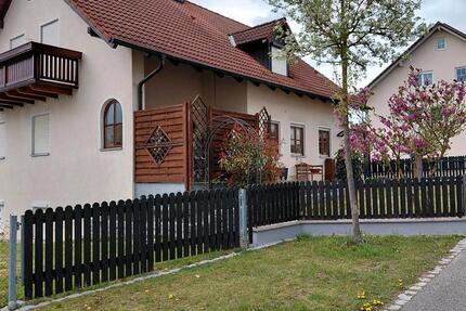 Wohnen auf Zeit Rottenburg an der Laaber - 1 Zimmer, 160 m&sup2;, 350&euro; | Angebot:26317486