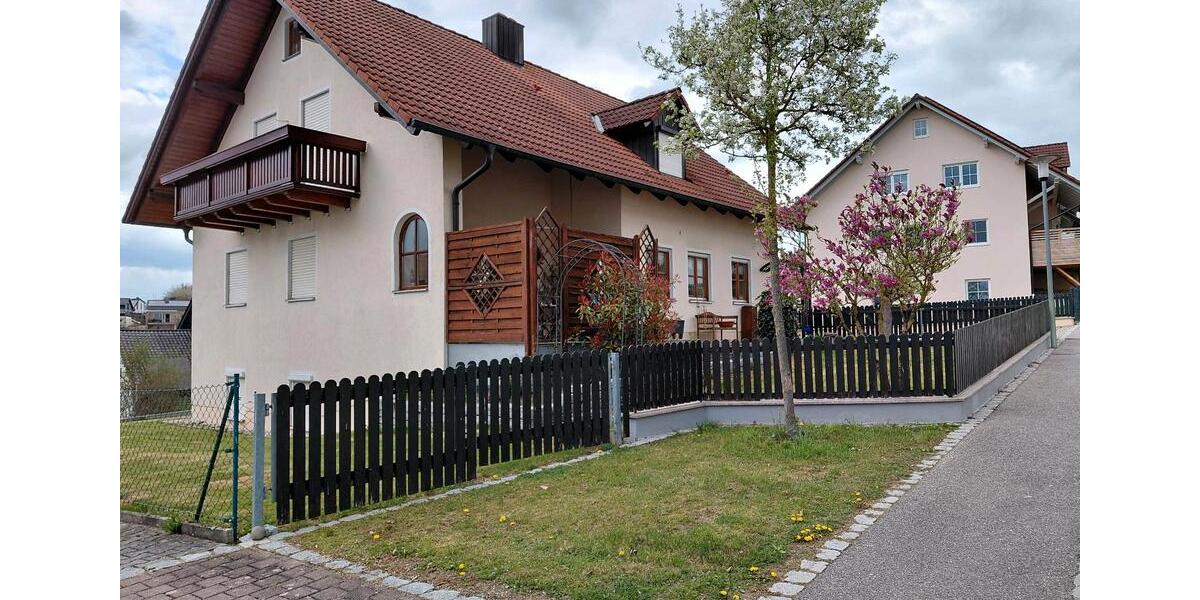 Wohnen auf Zeit Rottenburg an der Laaber - 1 Zimmer, 160 m&sup2;, 350&euro; | Angebot:26317486
