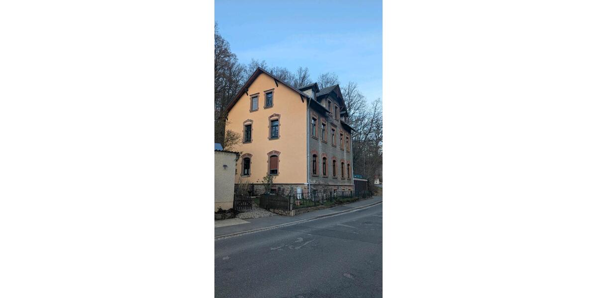 Etagenwohnung Waldheim - 3 Zimmer, 52 m&sup2;, 500&euro; | Angebot:25342722
