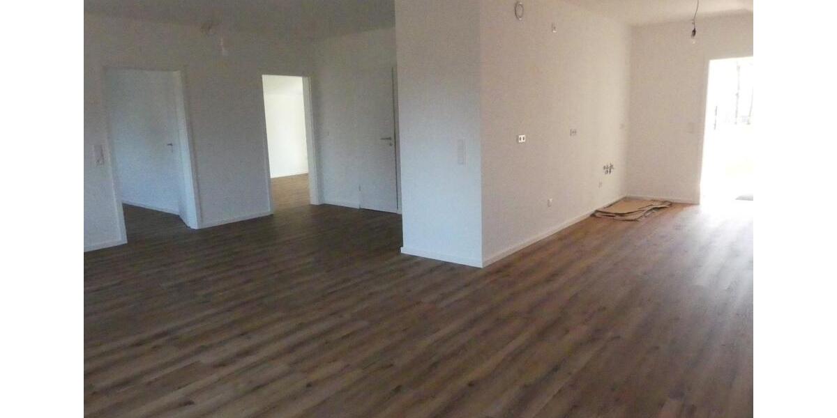 Dachgeschoßwohnung Hankensbüttel - 2 Zimmer, 90 m&sup2;, 945&euro; | Angebot:26030382