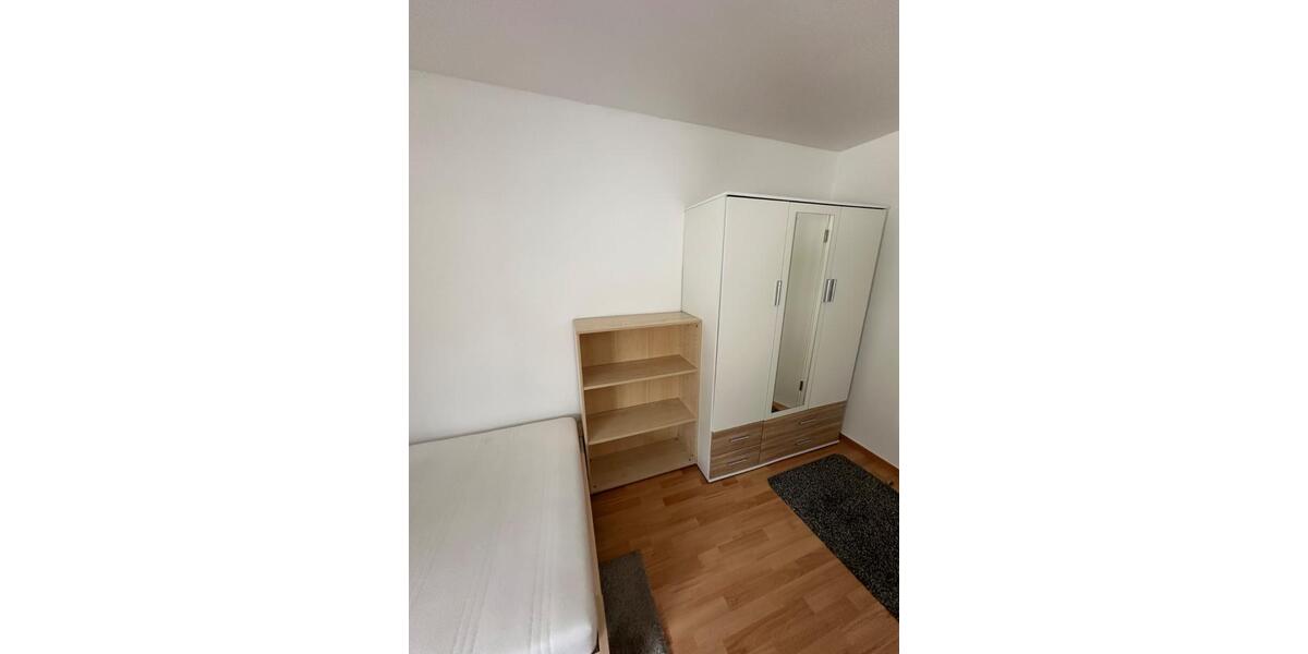 Etagenwohnung Mosbach - 1 Zimmer, 20 m&sup2;, 295&euro; | Angebot:26048784