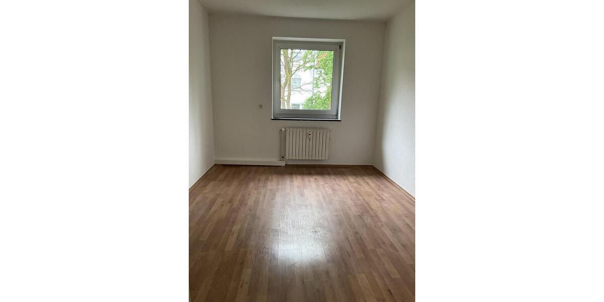 Etagenwohnung Siegen Dillnhütten - 3 Zimmer, 68 m&sup2;, 259&euro; | Angebot:26136386