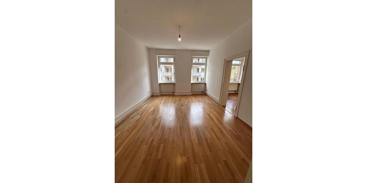 Etagenwohnung Karlsruhe Beiertheim-Bulach - 4 Zimmer, 114 m&sup2;, 1.450&euro; | Angebot:26475882