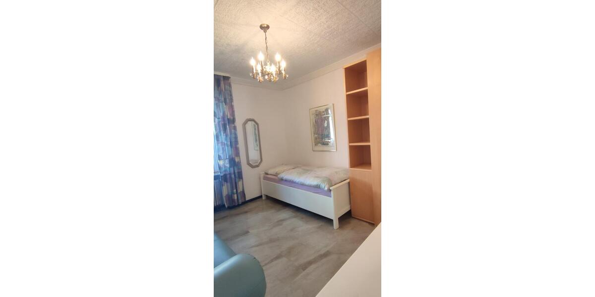 Wohnen auf Zeit Köln Mülheim - 4 Zimmer, 20 m&sup2;, 650&euro; | Angebot:24408843