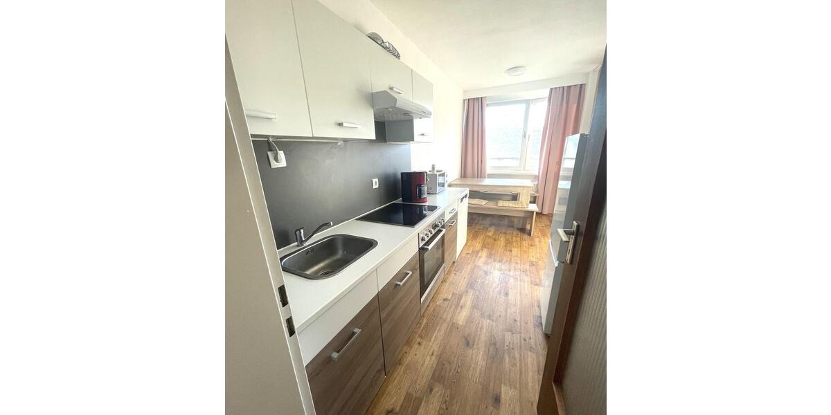 Wohnen auf Zeit Duisburg Essenberg - 57 Zimmer, 1.550 m&sup2;, 15&euro; | Angebot:23784944