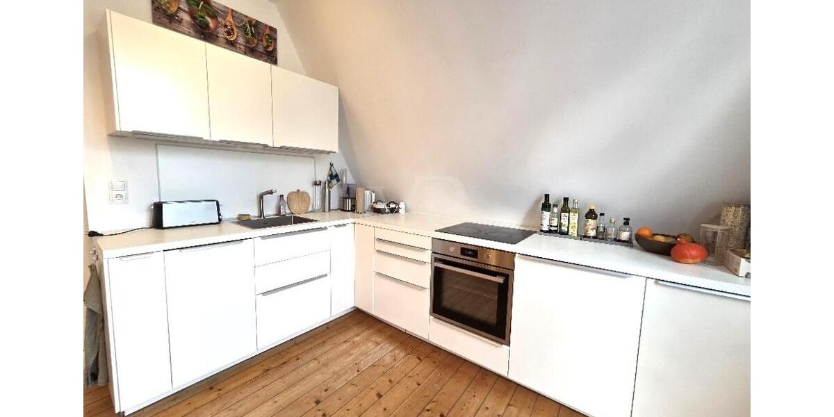 Dachgeschoßwohnung Bonn Lannesdorf - 3 Zimmer, 74 m&sup2;, 1.100&euro; | Angebot:24819914