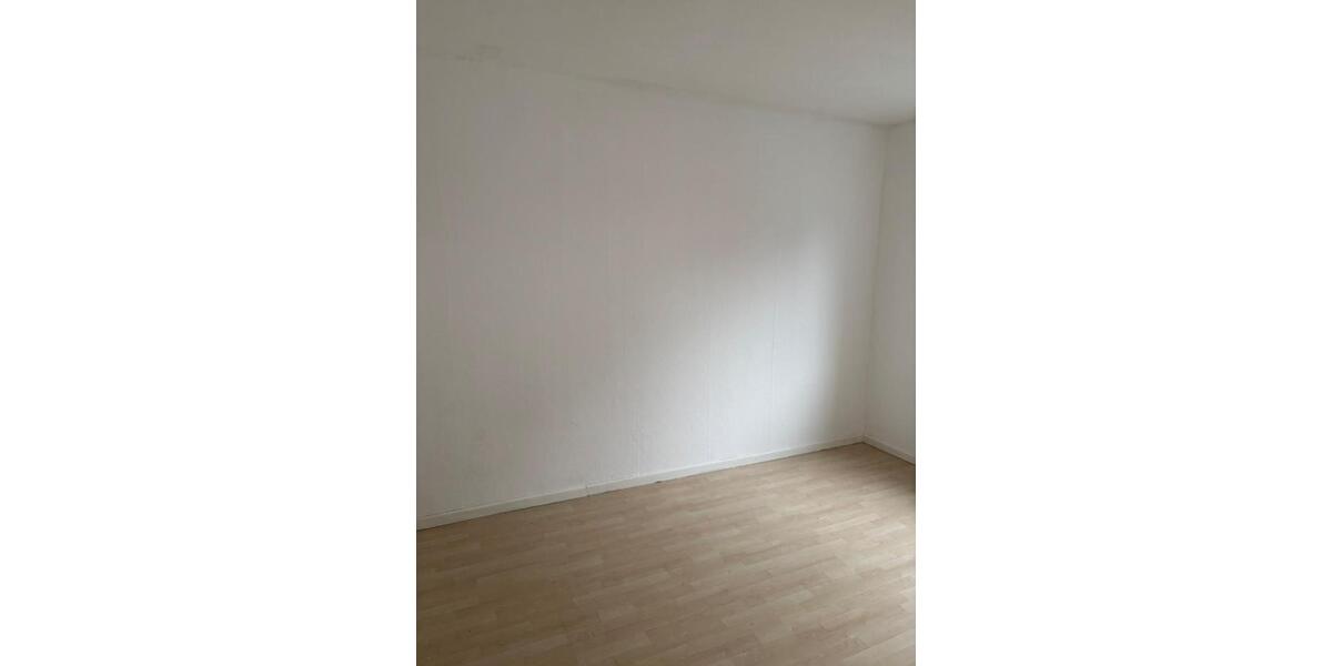 Etagenwohnung Nienburg (Weser) - 4 Zimmer, 105 m&sup2;, 950&euro; | Angebot:24386329