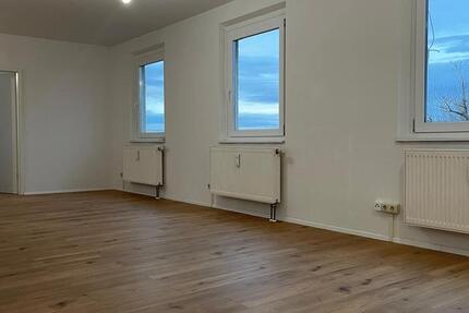 Wohnung Apolda - 2 Zimmer, 75 m&sup2;, 545&euro; | Angebot:26337118