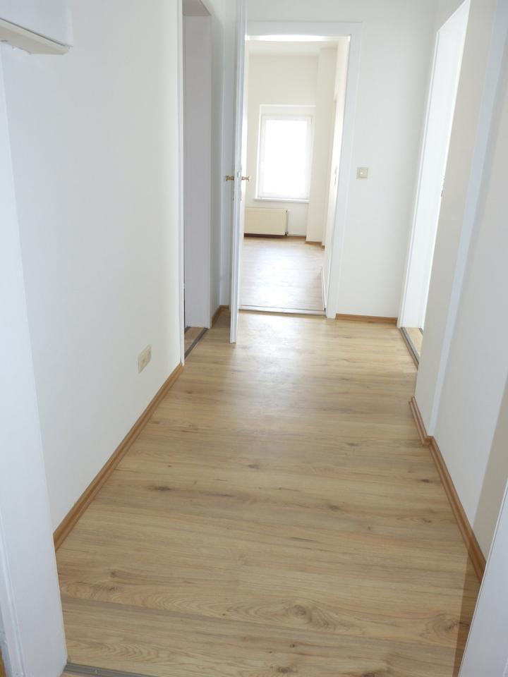 Erstbezug 2-Raum-Wohnung im Herzen Falkenbergs!