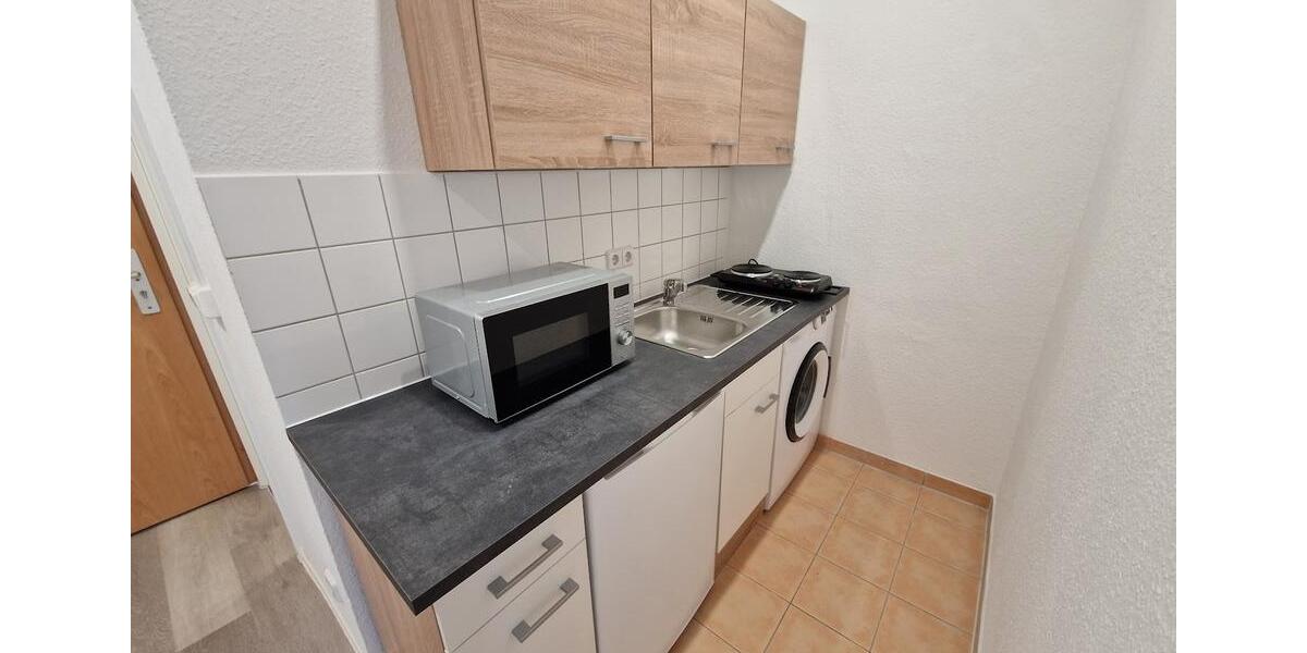 Etagenwohnung Brandenburg an der Havel - 1 Zimmer, 24 m&sup2;, 266&euro; | Angebot:25541089