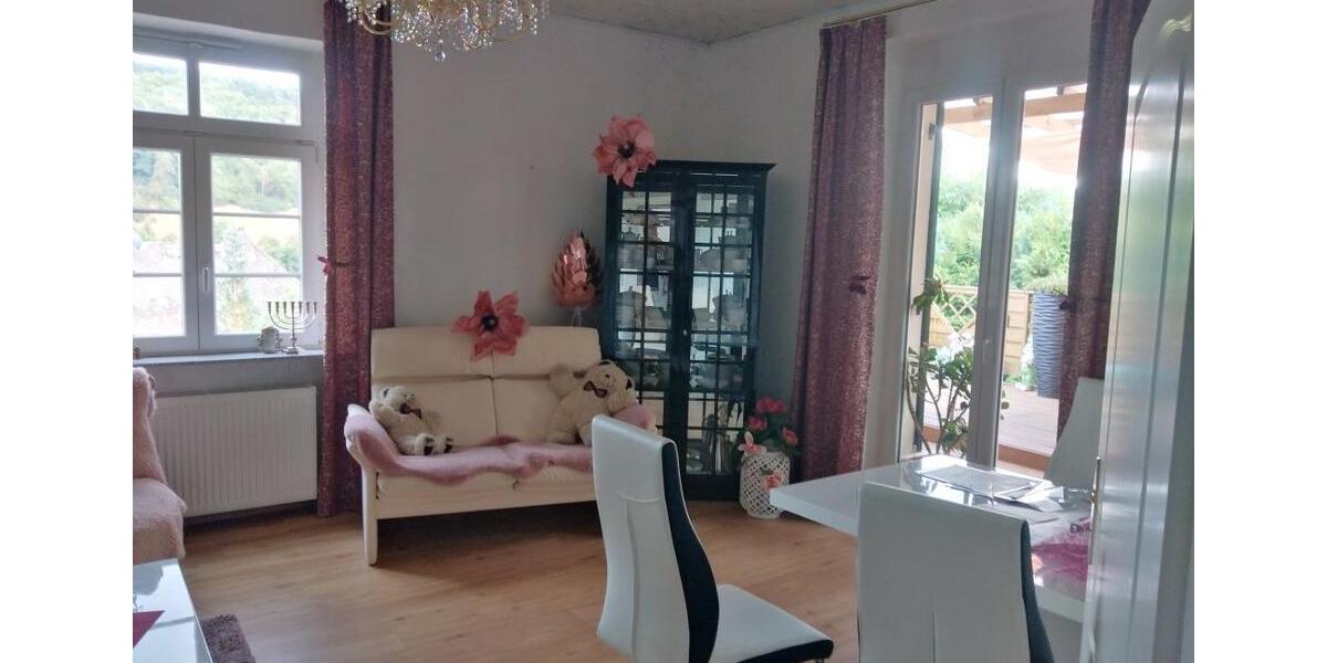 Etagenwohnung Siegburg - 4 Zimmer, 76 m&sup2;, 680&euro; | Angebot:26042314