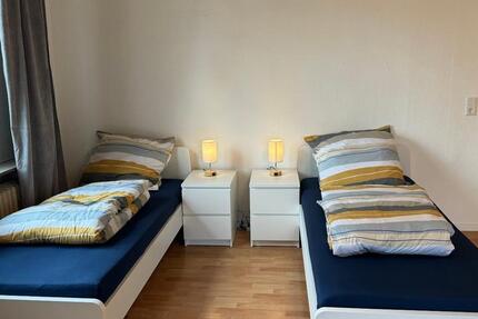 Wohnen auf Zeit Castrop-Rauxel Bladenhorst - 4 Zimmer, 130 m&sup2;, 90&euro; | Angebot:24795863