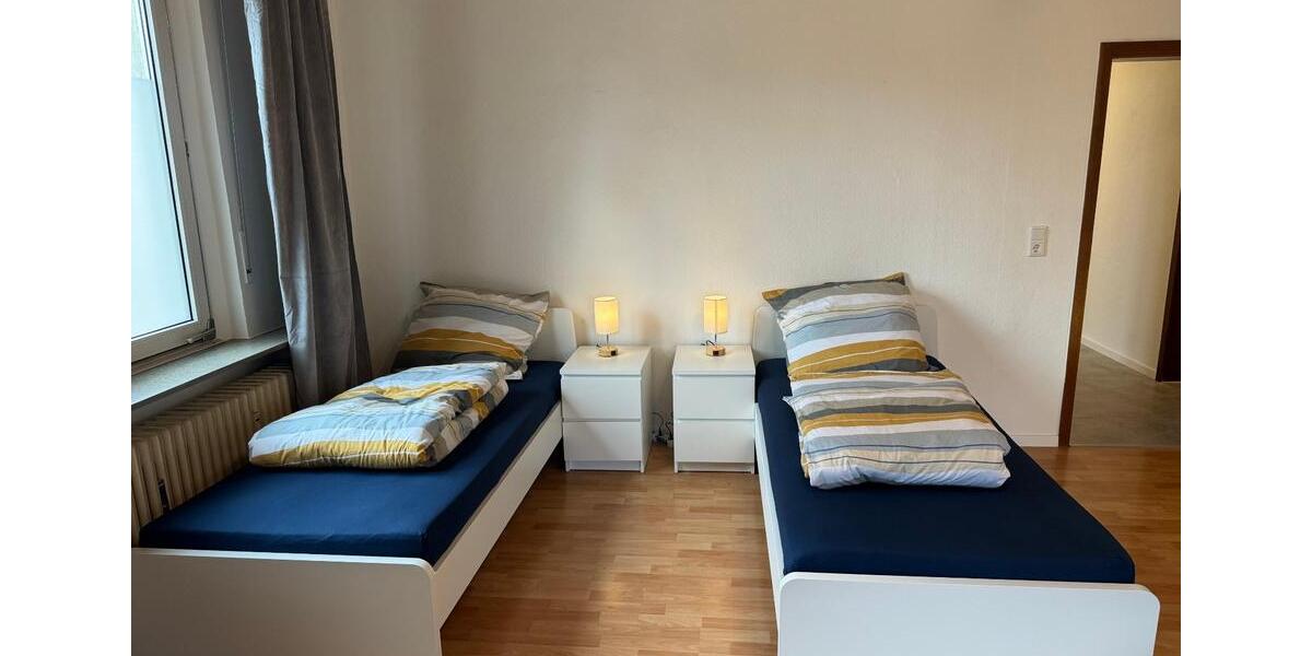 Wohnen auf Zeit Castrop-Rauxel Bladenhorst - 4 Zimmer, 130 m&sup2;, 90&euro; | Angebot:24795863