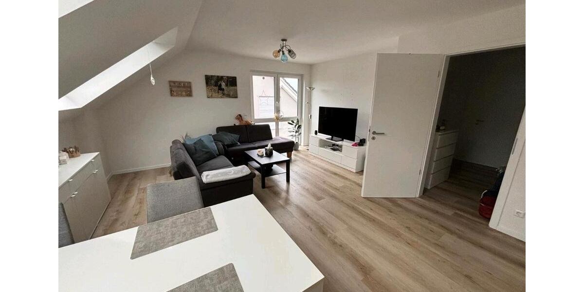 Dachgeschoßwohnung Bielefeld Schildesche - 2 Zimmer, 80 m&sup2;, 1.150&euro; | Angebot:26692989