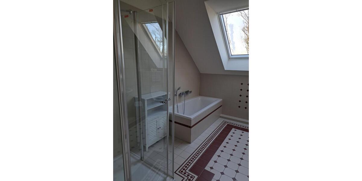 Einfamilienhaus Dornum - 9 Zimmer, 253 m&sup2;, 2.530&euro; | Angebot:24842652