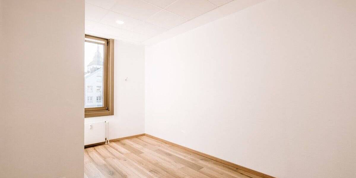 Gewerbeobjekt Lippstadt Kernstadt - 1 Zimmer, 232 m&sup2;, 1.790&euro; | Angebot:25771815