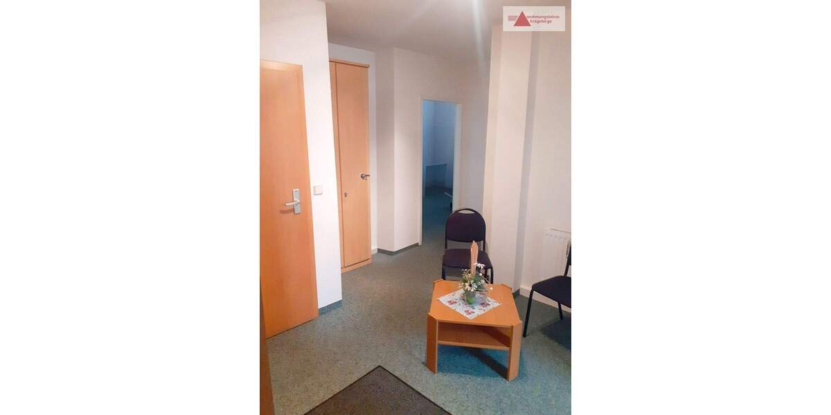 Etagenwohnung Aue-Bad Schlema Bad Schlema - 6 Zimmer, 87 m&sup2;, 450&euro; | Angebot:25744626