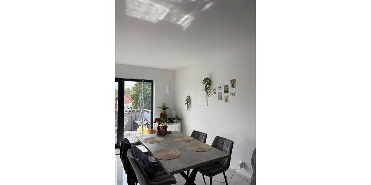 Etagenwohnung Roßdorf - 2 Zimmer, 72 m&sup2;, 600&euro; | Angebot:24419387