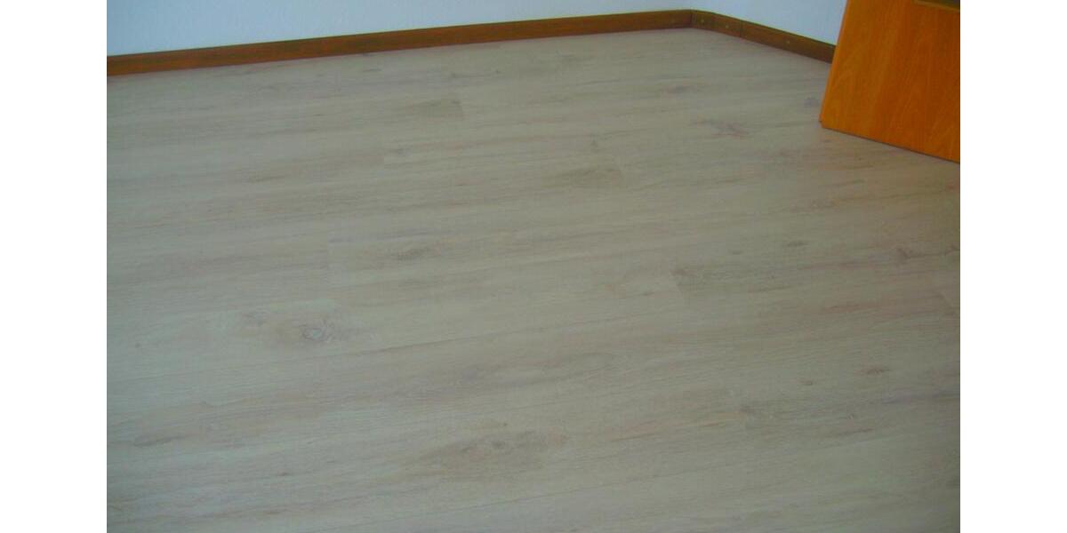 Dachgeschoßwohnung Kalefeld - 2 Zimmer, 50 m&sup2;, 350&euro; | Angebot:25979520