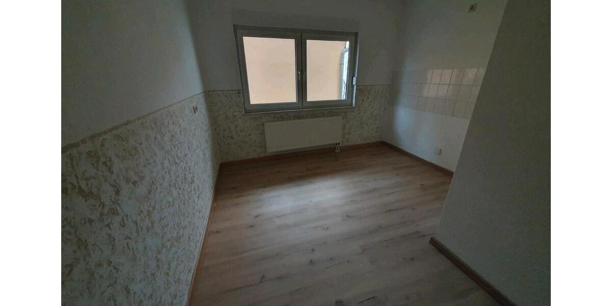Erdgeschoßwohnung Naumburg (Saale) - 1 Zimmer, 39 m&sup2;, 280&euro; | Angebot:25947781