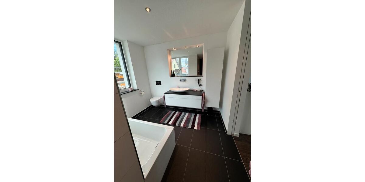 Etagenwohnung Obersulm - 3.5 Zimmer, 109 m&sup2;, 1.600&euro; | Angebot:26648289