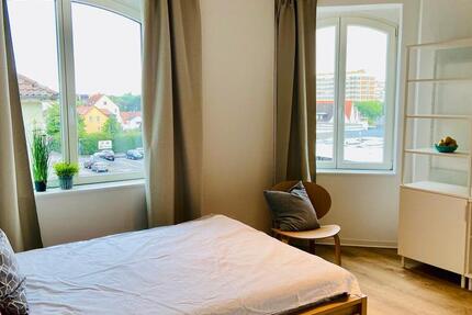 Großzügiges 22 m2 WG-Zimmer – voll möbliert| Pauschalmiete (all-inclusive) | Uni-Nähe | Balkon - Zimmer Giessen Anneröder Siedlung | Angebot:27394899