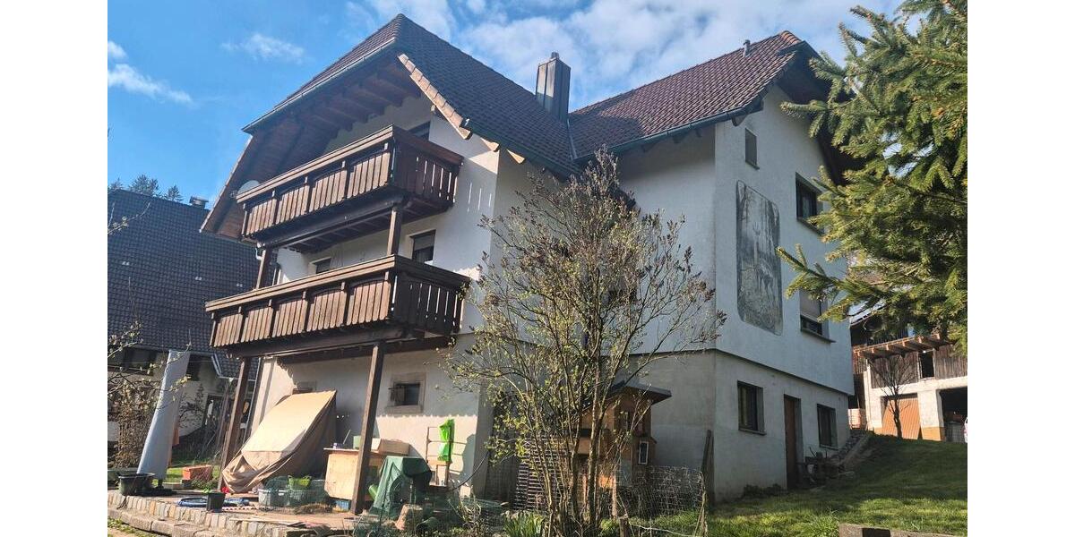 Einfamilienhaus Elzach - 6 Zimmer, 130 m&sup2;, 1.450&euro; | Angebot:26036416