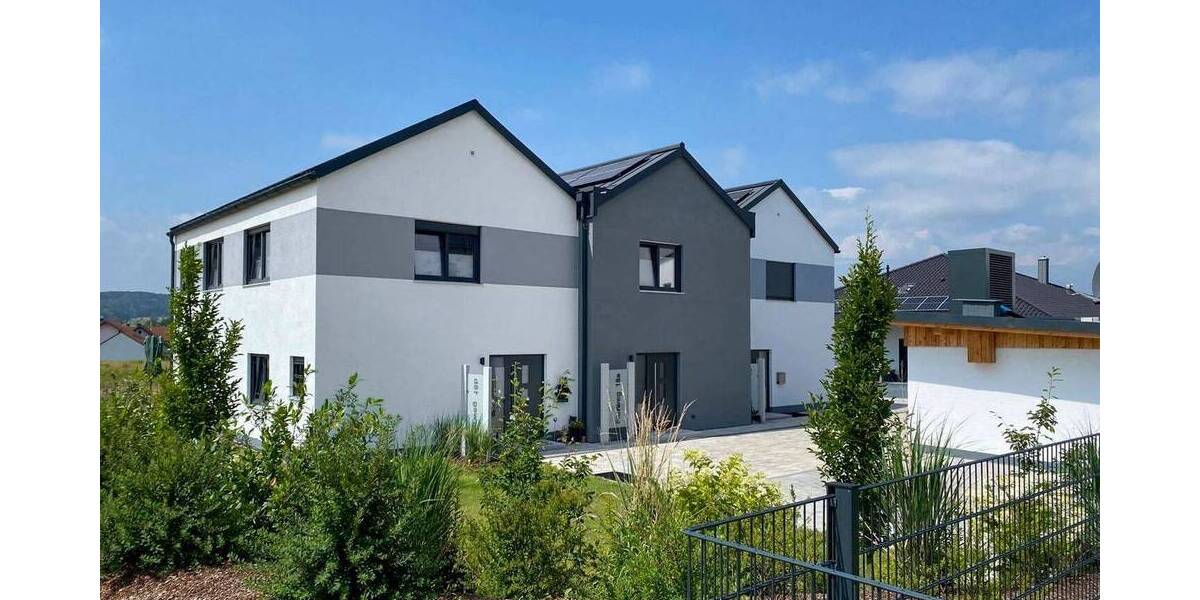 Reihenendhaus Cham / Haidhauser Haidhäuser - 4 Zimmer, 105 m&sup2;, 1.150&euro; | Angebot:26805230