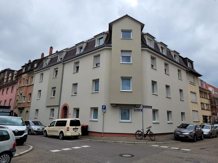 Schöne 3-Zimmer DG-Wohnung in Pforzheim, Brötzingen