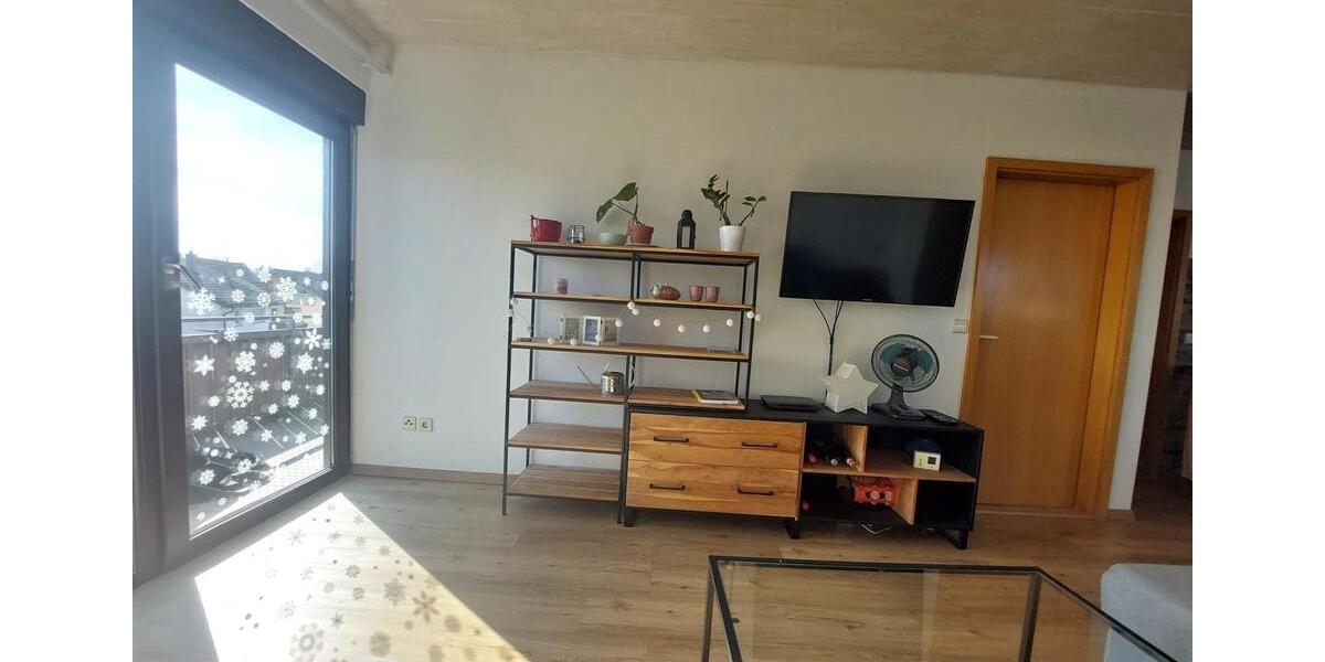 Wohnen auf Zeit Ludwigsburg Oßweil - 3 Zimmer, 18 m&sup2;, 550&euro; | Angebot:26190882