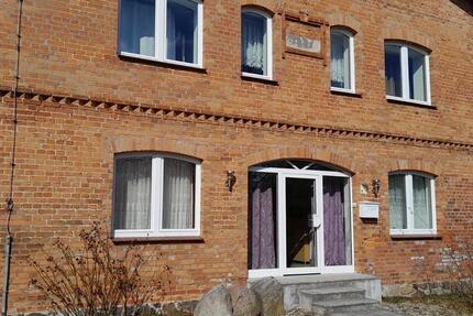 Wohnung Stavenhagen - 5 Zimmer, 132 m&sup2;, 858&euro; | Angebot:25710944