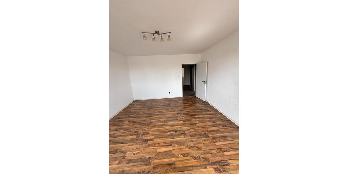 Etagenwohnung Dietzenbach - 2 Zimmer, 52 m&sup2;, 990&euro; | Angebot:26252828