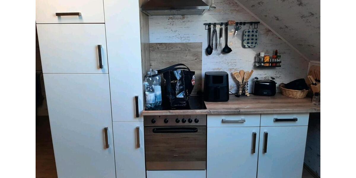 Dachgeschoßwohnung Kreuztal - 2 Zimmer, 60 m&sup2;, 430&euro; | Angebot:26413479