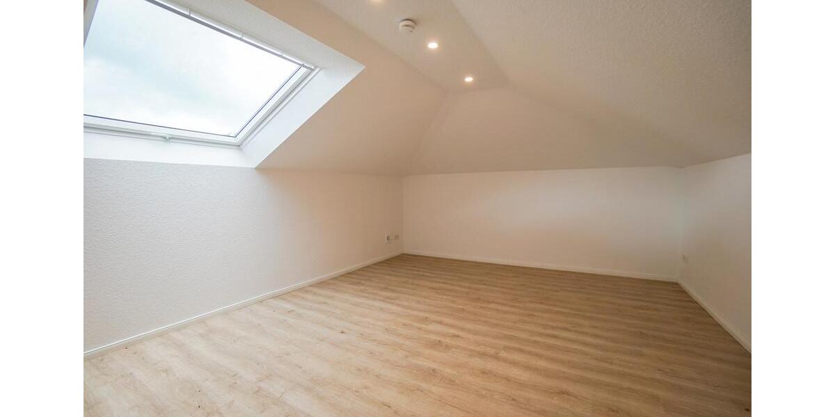 Etagenwohnung Südbrookmerland - 3 Zimmer, 90 m&sup2;, 1.050&euro; | Angebot:23512354