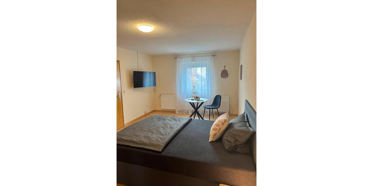 Wohnen auf Zeit Wegscheid - 4 Zimmer, 140 m&sup2;, 94&euro; | Angebot:25468438