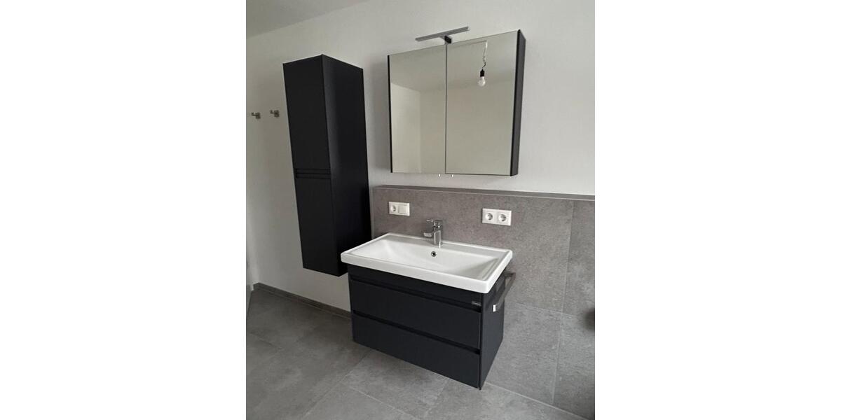 Dachgeschoßwohnung Buchdorf - 2 Zimmer, 62 m&sup2;, 690&euro; | Angebot:24837323