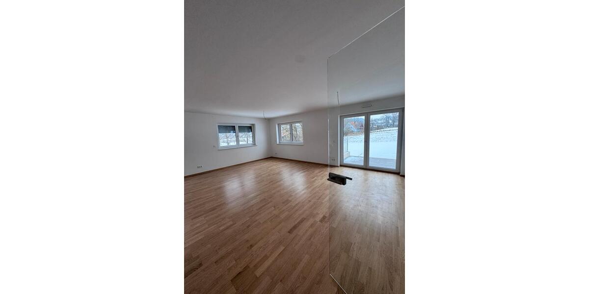 Doppelhaushälfte Irchenrieth - 5 Zimmer, 186 m&sup2;, 2.000&euro; | Angebot:26049226