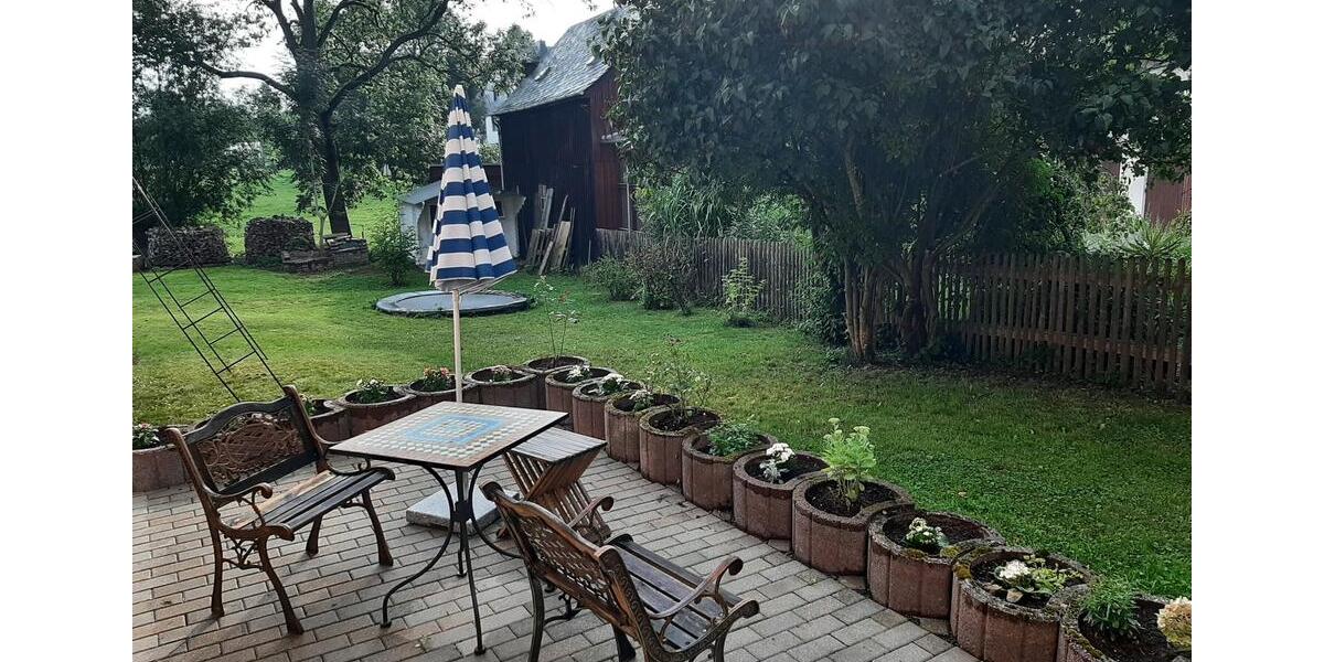 Erdgeschoßwohnung Werdau - 3 Zimmer, 81 m&sup2;, 552&euro; | Angebot:24361434